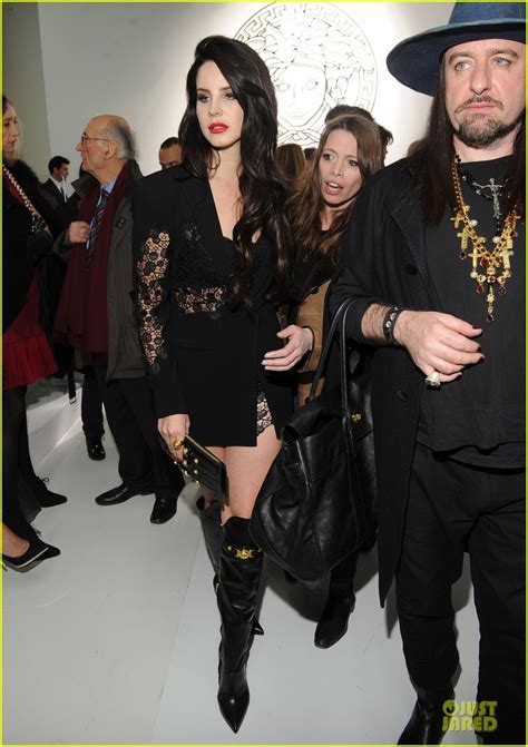 lana del rey versace 2013|Lana Del Rey & Janet Jackson: Versace Fashion Show!.